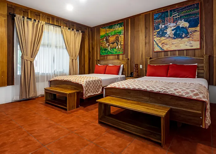 Hotel Hacienda Guachipelin Volcano Ranch & Hot Springs Liberia