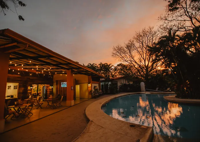 Hotel Hacienda Guachipelin Volcano Ranch & Hot Springs