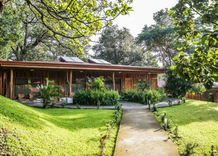 Hotel Hacienda Guachipelin Volcano Ranch & Hot Springs Liberia