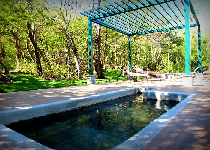 Hotel Hacienda Guachipelin Volcano Ranch & Hot Springs 4*